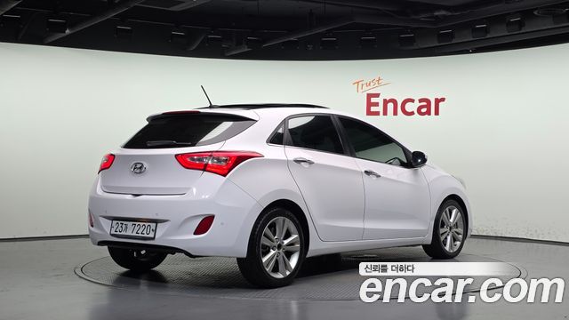 Hyundai i30 Diesel 1.6 VGT PYL — пробег 127 924 км — фото 2 из 5