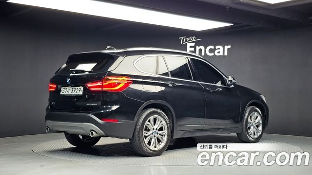 BMW X1 xDrive 18d Premium — пробег 206 482 км — фото 2 из 5