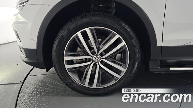 Volkswagen Tiguan из Кореи Encar