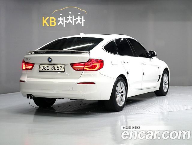 BMW Gran Turismo GT 320d — пробег 110 861 км — фото 3 из 5