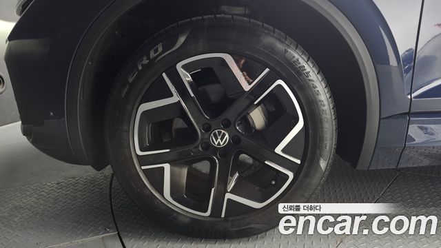 Volkswagen Touareg из Кореи Encar