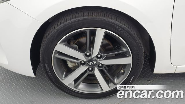 Kia K3 из Кореи Encar