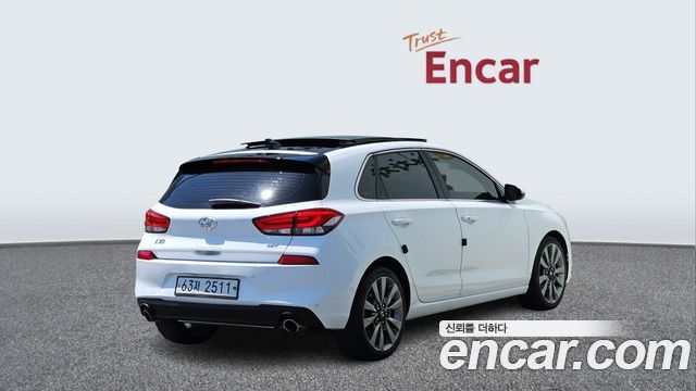 Hyundai i30 из Кореи Encar