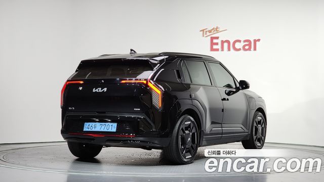 Kia EV3 из Кореи Encar