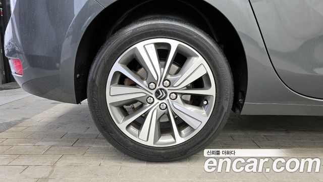 Citroen-DS C4 Picasso из Кореи Encar