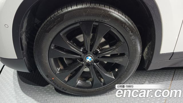 BMW X1 xDrive 18d Advantage — пробег 217 895 км — фото 5 из 5