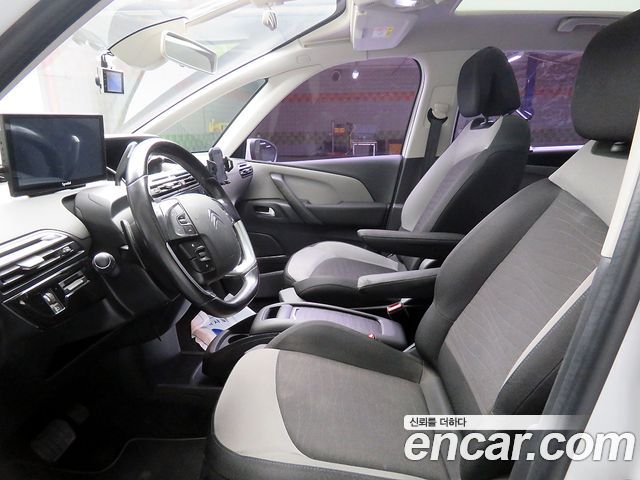 Citroen-DS C4 Picasso 1.6 B-HDI Intensive — пробег 101 400 км — фото 5 из 5