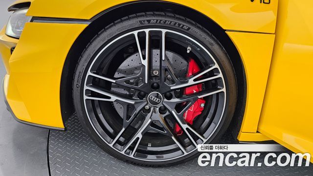 Audi R8 из Кореи Encar