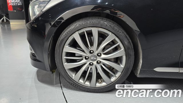 Hyundai Genesis из Кореи Encar