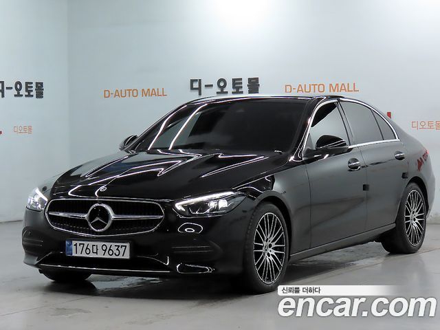 Mercedes-Benz C-Class C300 4MATIC Avantgarde — пробег 28 200 км — фото 1 из 5