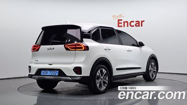 Kia Niro Air — пробег 45 050 км — фото 2 из 5