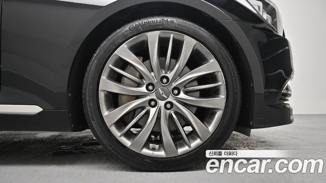 Hyundai Genesis из Кореи Encar