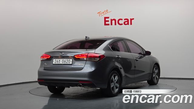 Kia K3 из Кореи Encar