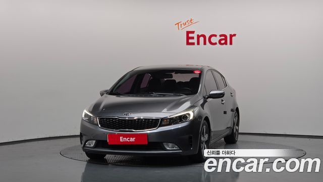Kia K3 из Кореи Encar