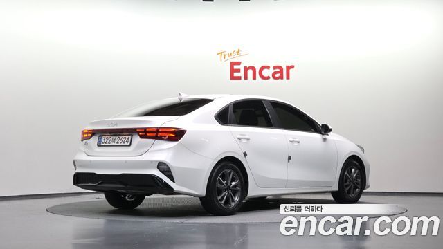 Kia K3 из Кореи Encar