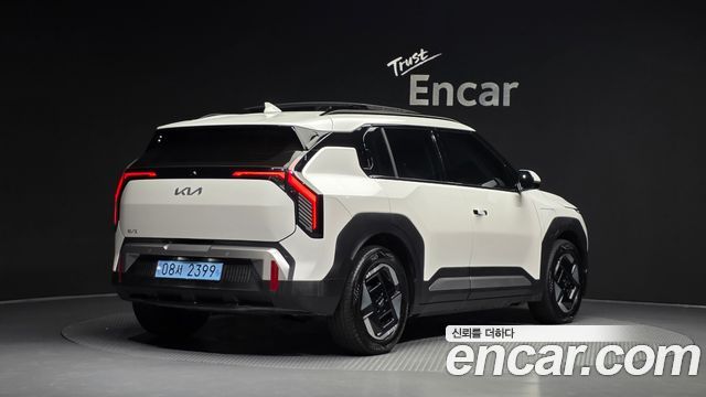 Kia EV3 из Кореи Encar
