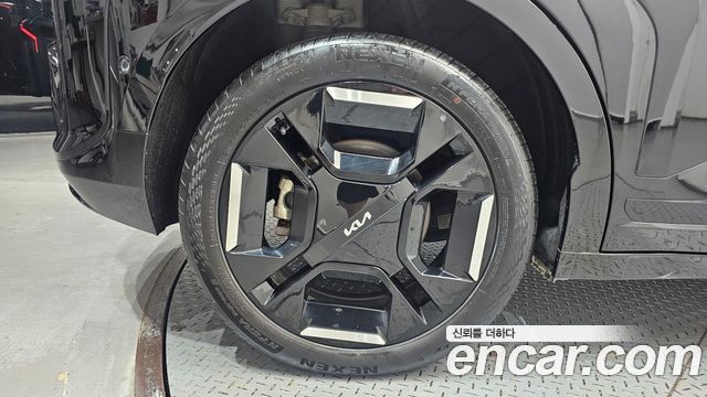 Kia EV3 из Кореи Encar