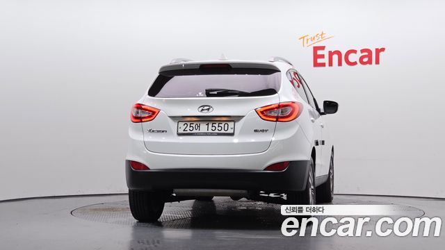 Hyundai Tucson Diesel(e-VGT) 2WD Smart special — пробег 140 715 км — фото 4 из 5