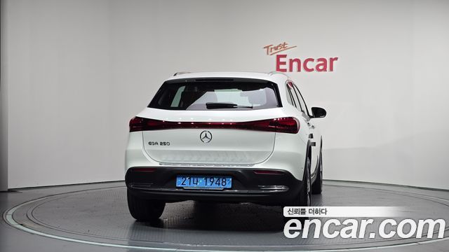 Mercedes-Benz EQA из Кореи Encar