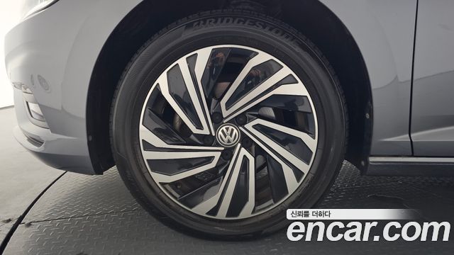 Volkswagen Jetta из Кореи Encar