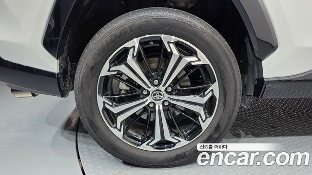 Toyota RAV4 из Кореи Encar
