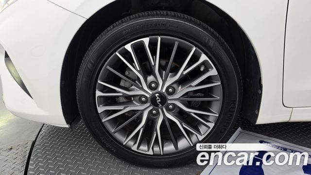 Kia K3 из Кореи Encar