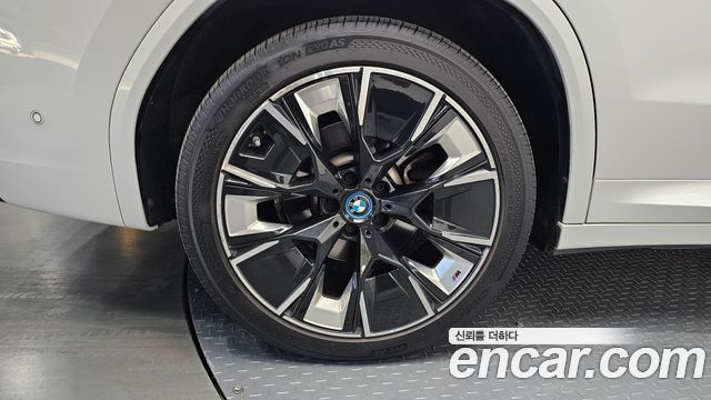 BMW iX3 M Sports — пробег 69 023 км — фото 5 из 5