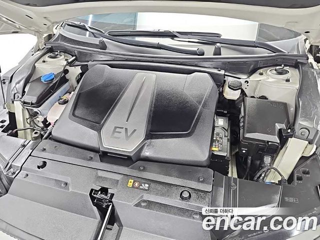 Kia EV6 Long Range 4WD Air — пробег 73 274 км — фото 5 из 5