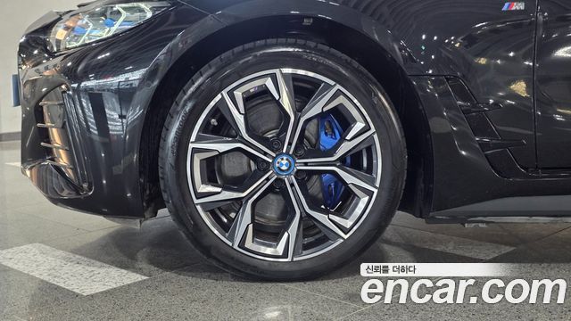 BMW i4 из Кореи Encar