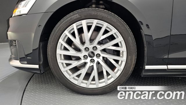 Audi A8 из Кореи Encar