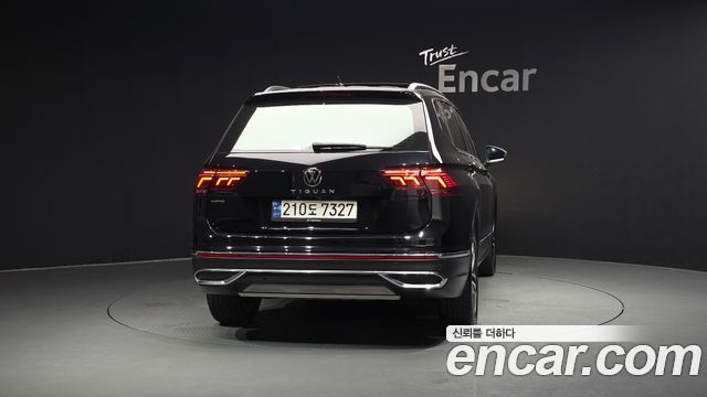 Volkswagen Tiguan 2.0 TSI Prestige — пробег 108 993 км — фото 4 из 5