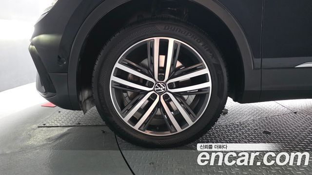 Volkswagen Tiguan 2.0 TSI Prestige — пробег 108 993 км — фото 5 из 5