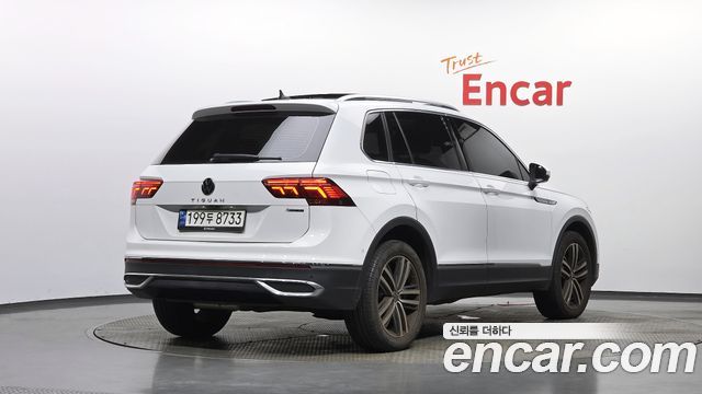 Volkswagen Tiguan 2.0 TDI 4Motion Prestige — пробег 44 649 км — фото 2 из 5