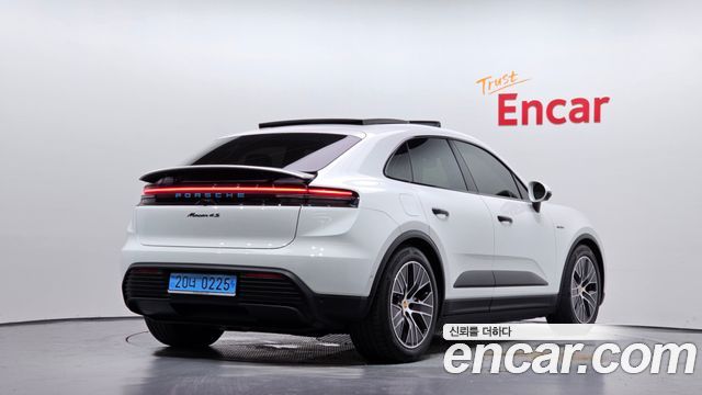 Porsche Macan из Кореи Encar