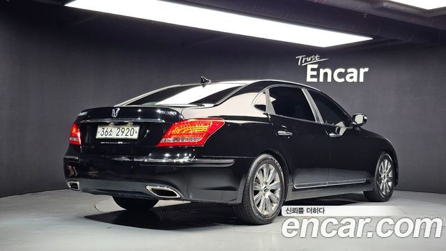 Hyundai Equus из Кореи Encar