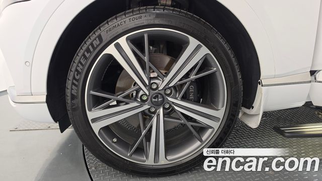 Genesis GV80 из Кореи Encar