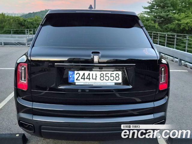 Rolls-Royce Cullinan 6.7 V12 Black Badge — пробег 4 000 км — фото 5 из 5