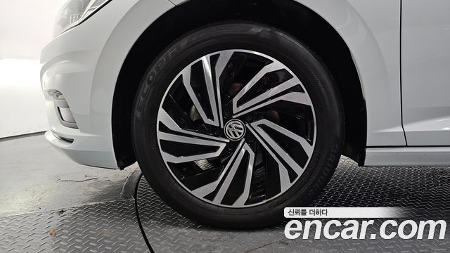 Volkswagen Jetta из Кореи Encar
