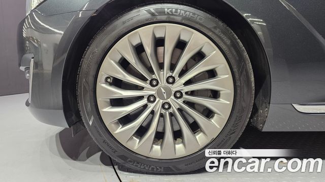 Genesis EQ900 из Кореи Encar