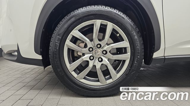 Lexus NX из Кореи Encar