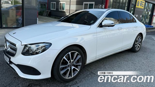 Mercedes-Benz E-Class из Кореи Encar