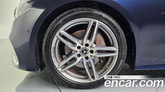 Mercedes-Benz E-Class E220d Cabriolet — пробег 116 279 км — фото 5 из 5