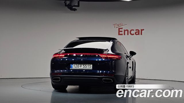 Porsche Panamera 3.0 AWD — пробег 71 029 км — фото 4 из 5