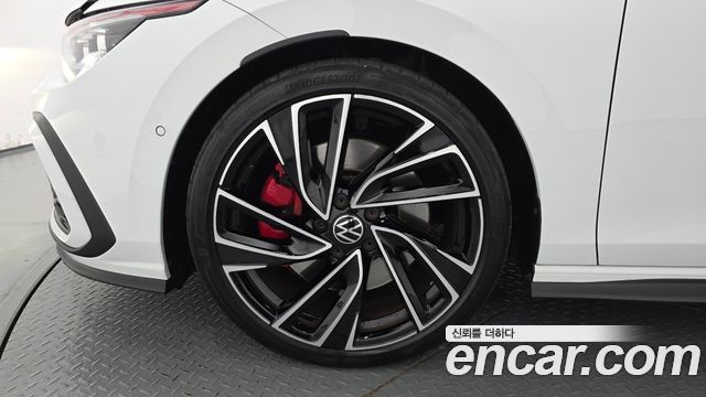 Volkswagen Golf из Кореи Encar