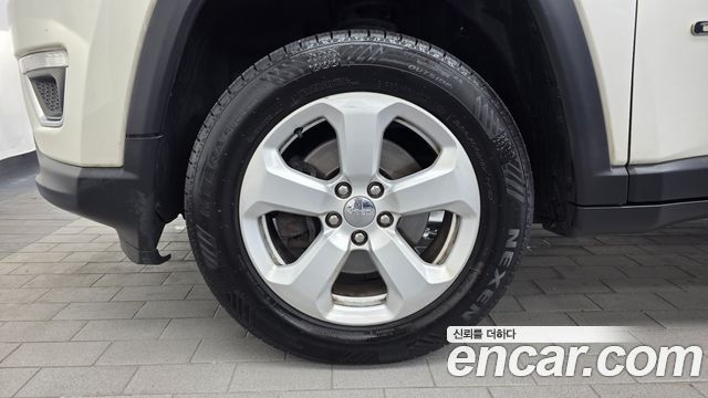 Jeep Compass 2.4 Limitied AWD — пробег 106 116 км — фото 5 из 5