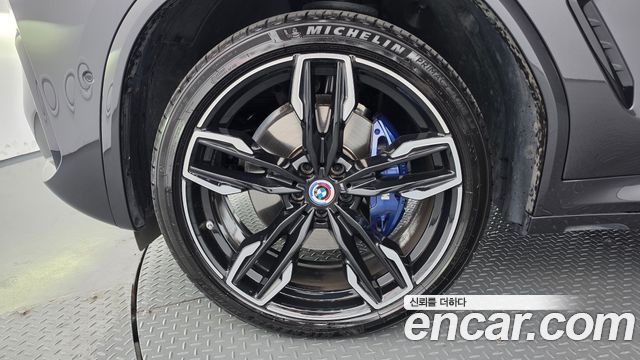 BMW X4 xDrive M40i — пробег 32 825 км — фото 5 из 5