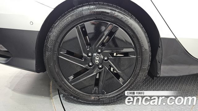 Hyundai Ioniq6 Long Range AWD Prestige — пробег 52 723 км — фото 5 из 5