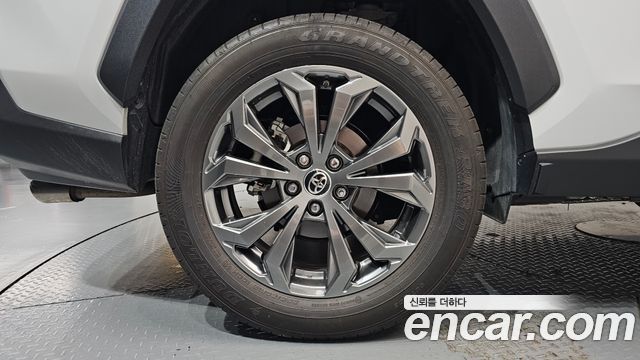 Toyota RAV4 из Кореи Encar