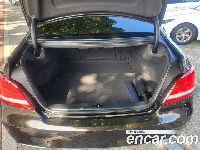 Hyundai Equus из Кореи Encar