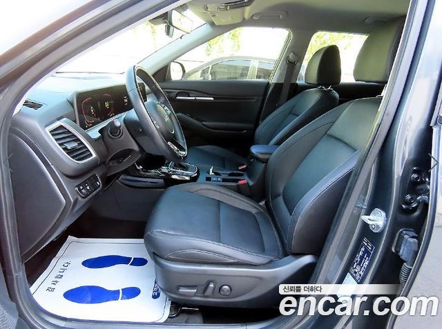 Kia Seltos из Кореи Encar